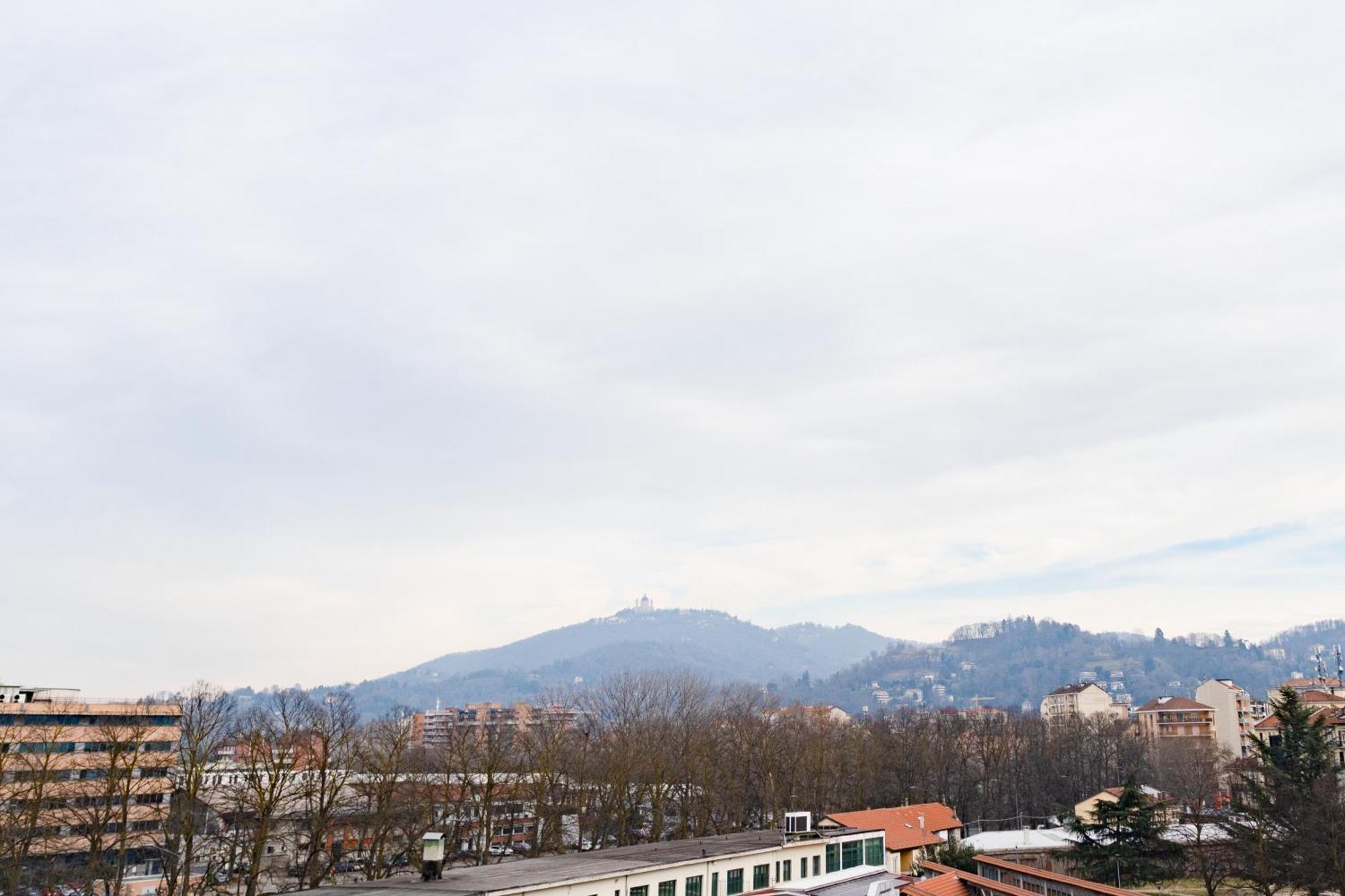 Unito Urban Relais Apartment Торино Екстериор снимка