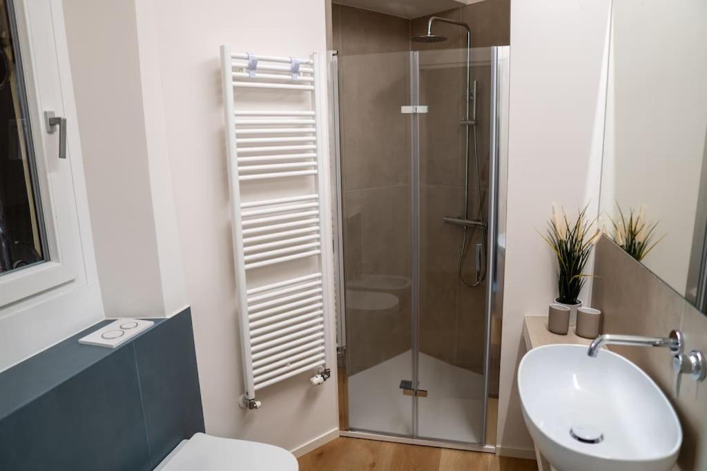 Unito Urban Relais Apartment Торино Екстериор снимка